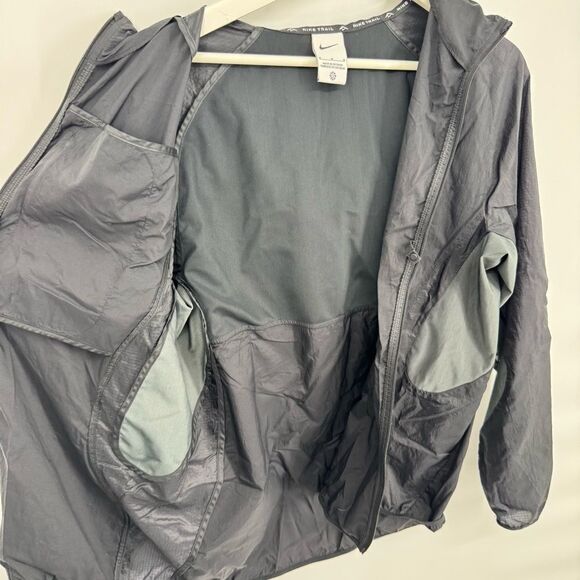 Nike Cosmic Peaks Men's Storm-FIT ADV Running Jacket FZ1084-010 Med - Picture 7 of 12